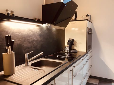 Altstadthus - gemütliches Ferienhaus mit romantischem Garten Vacation rental in Friedrichstadt