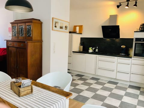 Altstadthus - gemütliches Ferienhaus mit romantischem Garten Vacation rental in Friedrichstadt