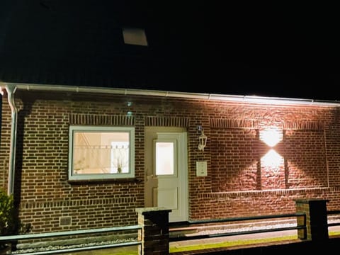 in Friedrichstadt mit Sauna, Grill und Garten Vacation rental in Friedrichstadt