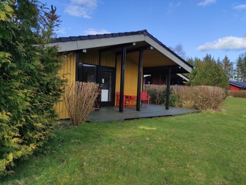 Wald Chalet Nr 1 Vacation rental in Dahme