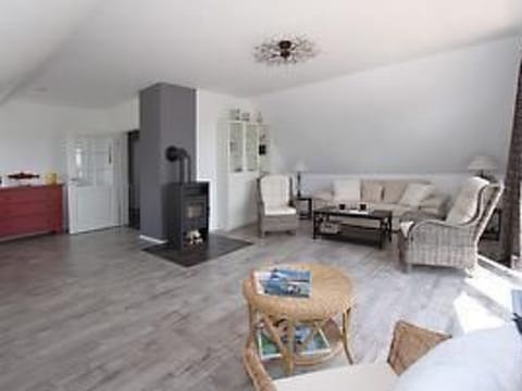 Moderne Ferienwohnung mit Südbalkon und Strandkorb Apartment in Hohwacht