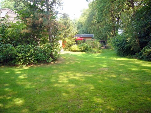 Zentrale Ferienwohnung mit Terrasse Apartment in Schleswig-Holstein