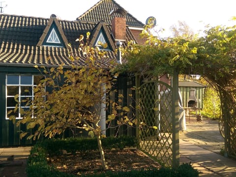 Das Marschenhaus Vacation rental in Butjadingen