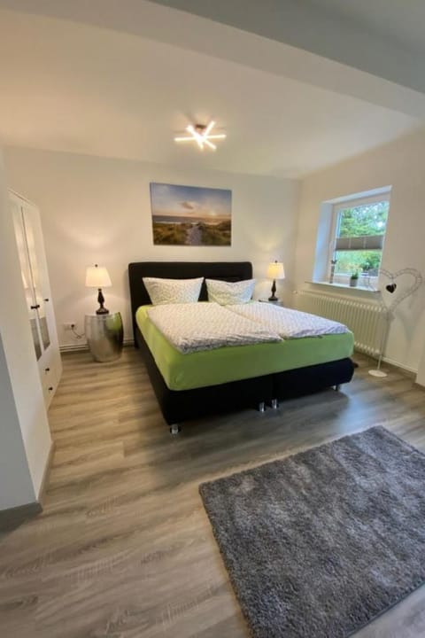 Daisys Ferienwohnung 267 Voslapp Links Apartment in Wilhelmshaven