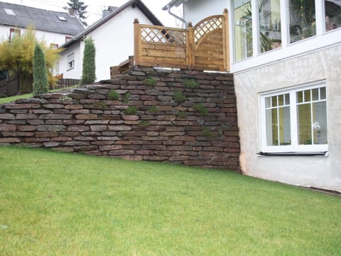 Trappen Apartment in Vulkaneifel