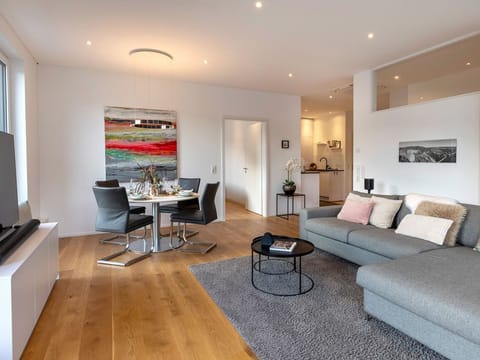 MoselRoyal NEU Luxus 2-4 P. Moselblick Klima Apartment in Graach an der Mosel