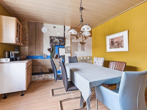 Gästehaus Margerite Vacation rental in Saarland, 66, Germany