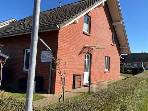 in Hoben mit Grill und Terrasse Vacation rental in Mecklenburg-Vorpommern, Germany