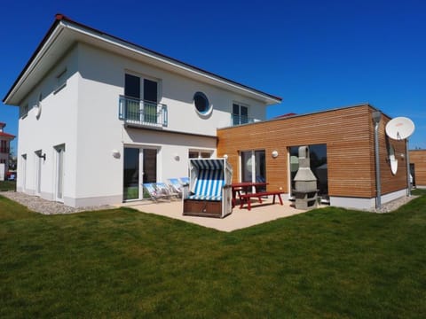 Poolhaus Birdieweg11 b - Villa Wassergeist Vacation rental in Mecklenburg-Vorpommern, Germany