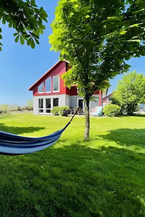 Haus am Meer für bis zu 10 Personen Vacation rental in Ostholstein
