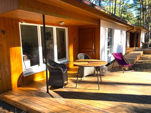 in Karlshagen mit Terrasse und Garten Vacation rental in Trassenheide