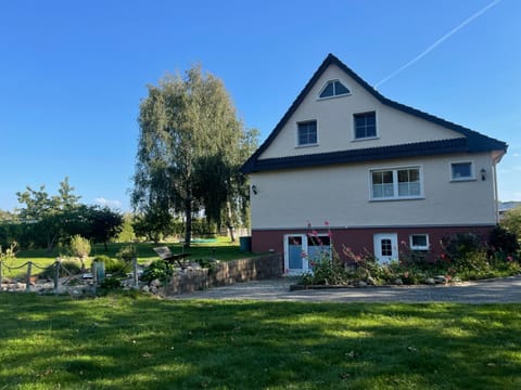 Rügenferienhaus Souterrain Apartment in Mecklenburg-Vorpommern, Germany