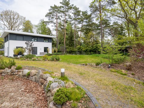 Villa Grenzenlos mit Sauna Vacation rental in Glowe