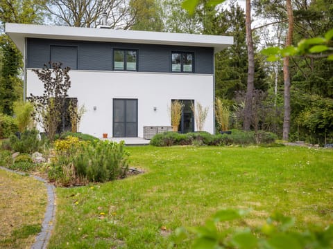 Villa Grenzenlos mit Sauna Vacation rental in Glowe