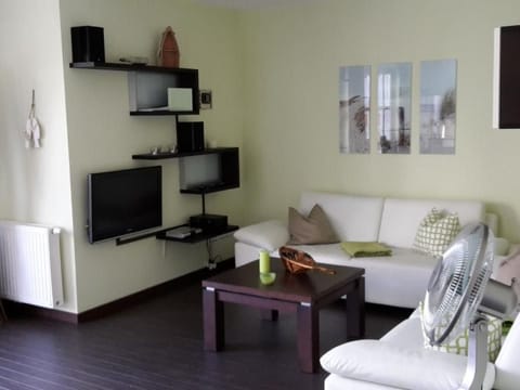 in Garz mit Terrasse und Grill Vacation rental in West Pomeranian Voivodeship, Poland