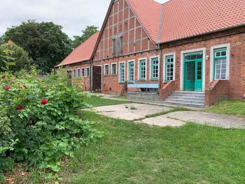 Wohnung in Dreveskirchen mit Kleinem Garten Apartment in Mecklenburg-Vorpommern, Germany