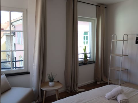 Charmante Fewo mit Dachterrasse, Wintergarten top Apartment in Mainz-Bingen