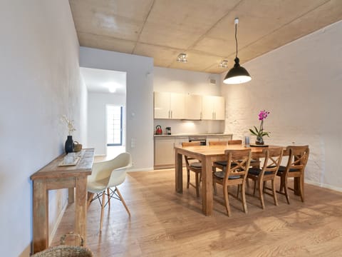 Appartement in Brandenburg An Der Havel mit Grill, Terrasse und Garten Apartment in Brandenburg