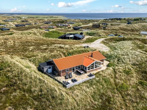 "Ema" - 500m from the sea House in Hvide Sande