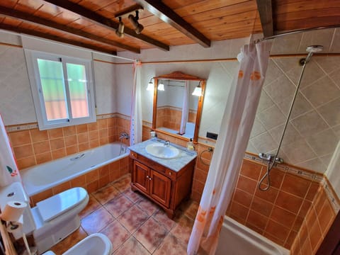 Charmantes Ferienhaus mit Grill und Schwimmingpool Vacation rental in Alhaurín el Grande