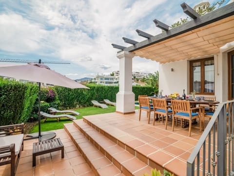 Chalet "La Resina" mit Garten, Grill und Terrasse Vacation rental in Costa del Sol