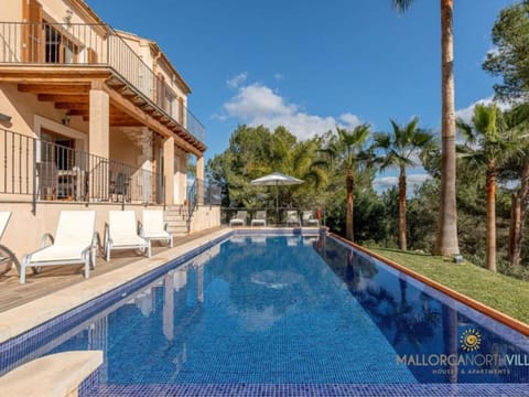 Pool Indoor