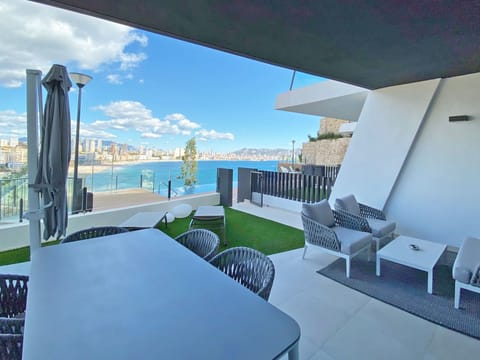 Luxuriöses Apartment mit Pool und Garage am Poniente Beach! Apartment in Benidorm