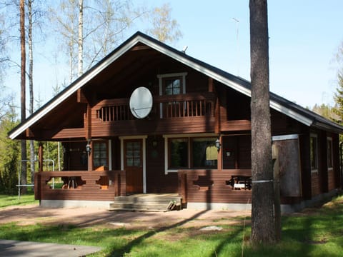 "Ruhmaslehto" mit Blick auf das Wasser Vacation rental in Finland