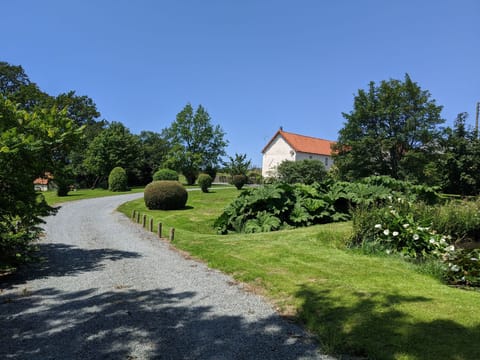 Landgut "La Vacherie" mit Terrasse Vacation rental in Normandy