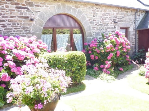 Eine kleine Oase der Ruhe am Meer Vacation rental in Clohars-Carnoët