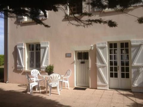 Maison Rose Vacation rental in Brittany