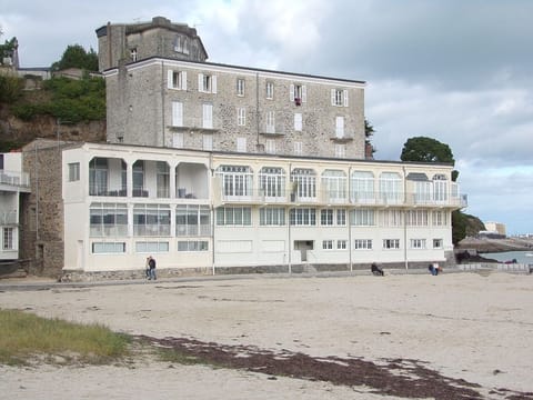 "Saphyr" mit Wi-Fi Apartment in Brittany