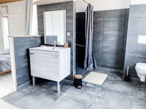 Les Chardons Bleus Sauna Jacuzzi Meerblick Vacation rental in Brittany