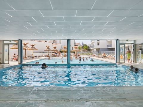Pool Indoor