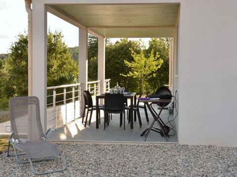 Ein gemütliches Nest im Herzen der Ardèche Méridionnale Vacation rental in Provence-Alpes-Côte d'Azur