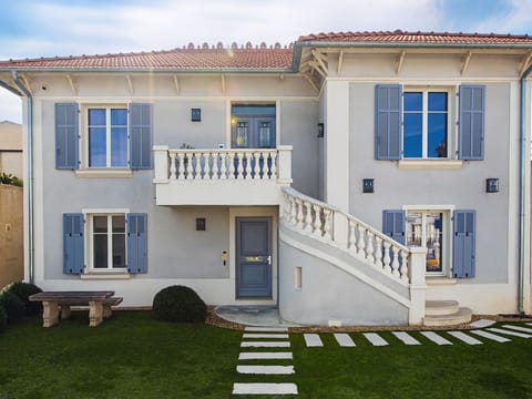 Schicke und moderne Wohnung im Stadtzentrum Apartment in Saint-Tropez