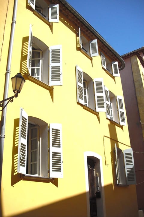 Authentisches Studio im Herzen des Dorfes Apartment in Saint-Tropez