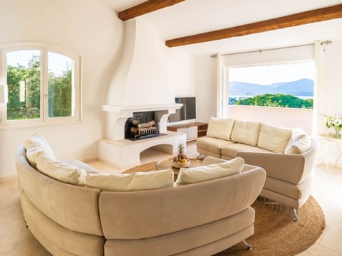 Villa "Marguerite" mit eigenem Garten und Terrasse Vacation rental in Gassin