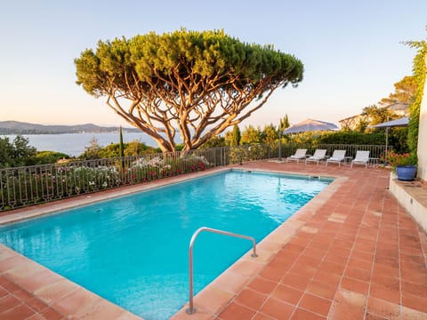 Villa "Marguerite" mit eigenem Garten und Terrasse Vacation rental in Gassin