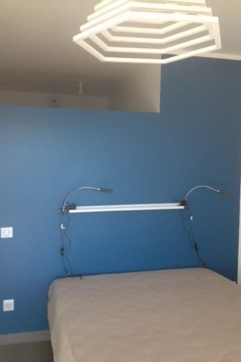 Unabhängige Unterkunft mit Meer- und Poolblick Apartment in Coti-Chiavari