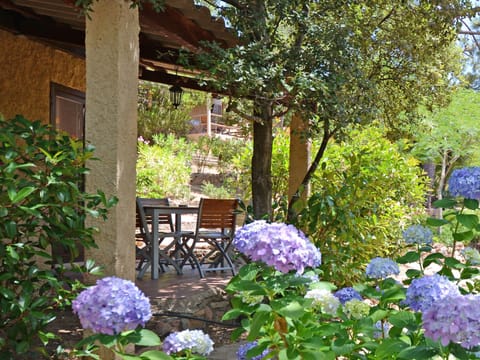 Klimatisiertes Apartment Maquis Apartment in Porto-Vecchio