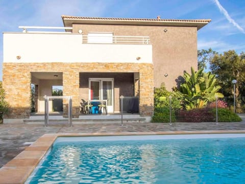 Wohnung (T3) **** Ghisonaccia Corse mit Pool Apartment in Ghisonaccia