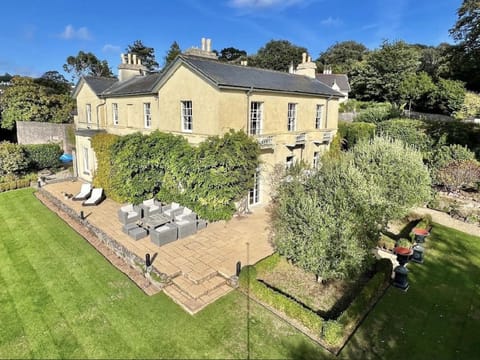 Charmantes Herrenhaus St. Anna in Torquay Vacation rental in Torquay