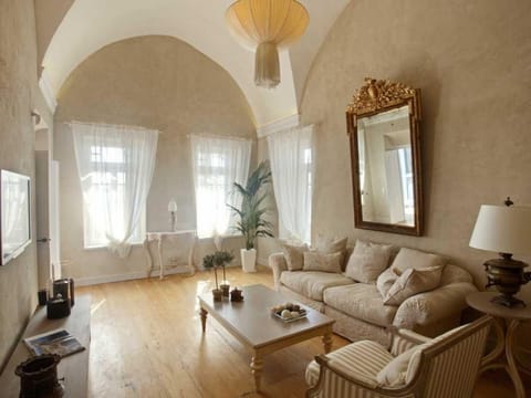 "Oia Mansion" mit Whirlpool Vacation rental in Oia