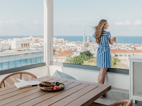 City Moments Penthouse I In der Nähe von allem Apartment in Chania