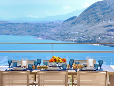 New Olives and Thyme, Meerblick mit 2 beheizten Vacation rental in Crete