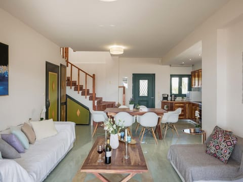 Luxuriöse Villa in Strandnähe mit Blick auf den privaten Pool Vacation rental in Crete