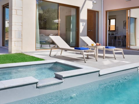 Neue Villa Panorea in Strandnähe mit absoluter Privatsphäre Vacation rental in Agia Marina