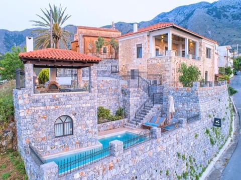 "Acrothea Villa Beheizter Pool" Vacation rental in Crete