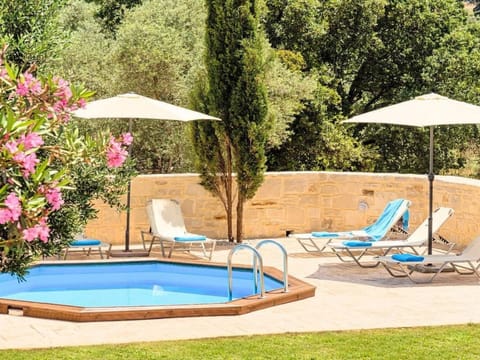 Charmantes Ferienhaus in Lappei mit Privatem Pool Vacation rental in Crete